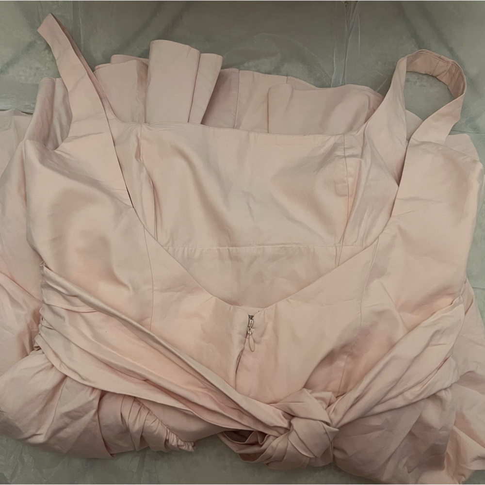 HOUSE OF CB 'Florianne' Soft Peach Bow Mini Dress - Picture 6 of 8